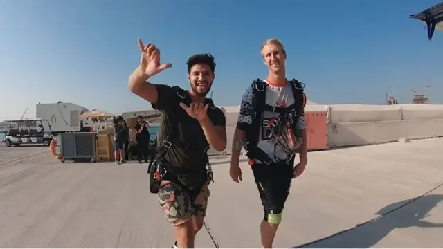 7 Momen Seru Ammar Zoni Saat Berlibur di Dubai, Coba Sky Diving