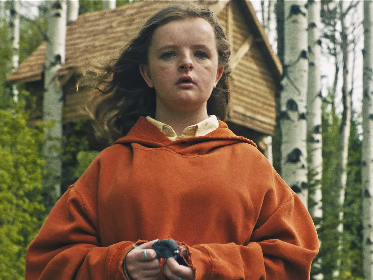 Hereditary Film Horor yang Bikin Kritikus Ketakutan ShowBiz