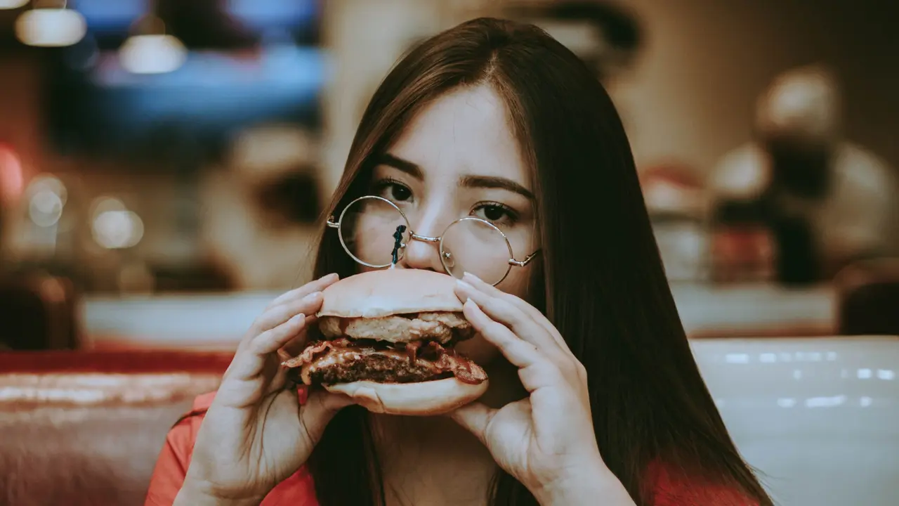 Waspadai, Konsumsi Makanan Ultra Proses Bisa Pengaruhi Kesehatan Mental Anda
