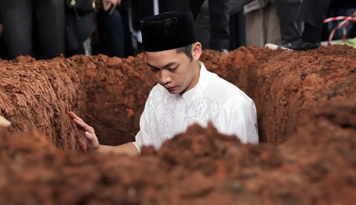 Adara Taista -menantu Hatta Rajasa