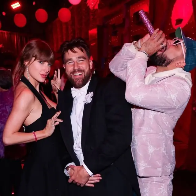 Rayakan Ulang Tahun ke-35, Taylor Swift Pakai Dress Kristal Rp70 Jutaan dan Cincin Tunangan