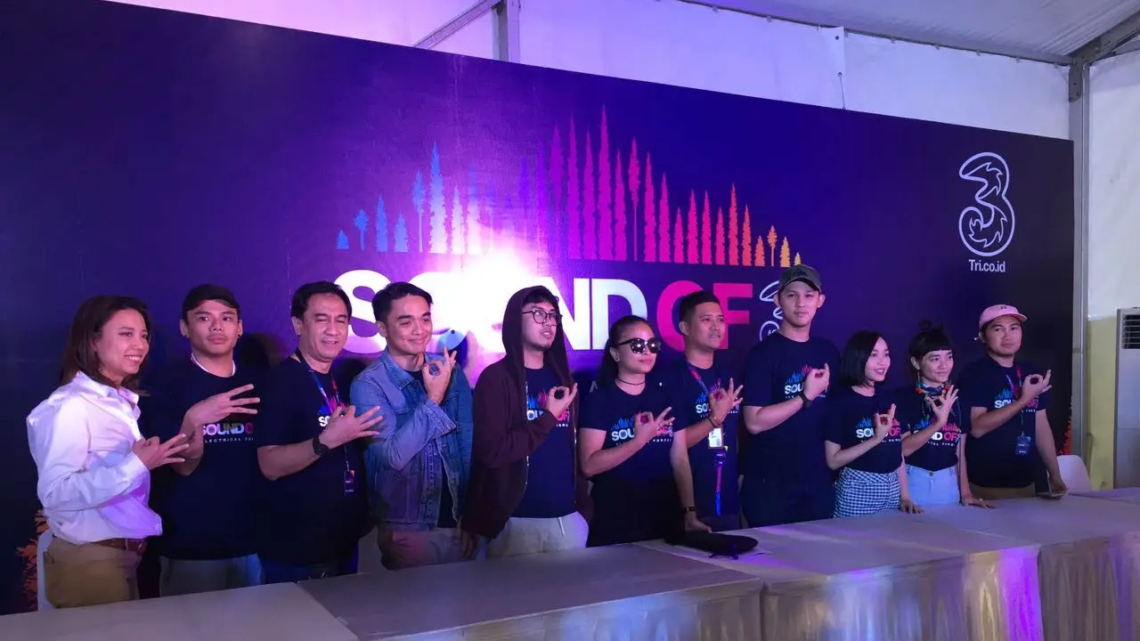 Press conference sound of 3