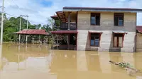 Kondisi banjir di pemukiman warga di Kecamatan Tabang, Kabupaten Kutai Kartanegara. (Liputan6.com/Istimewa)