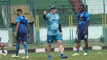 Pelatih Persib Bandung Robert Rene Alberts. (Liputan6.com/Huyogo Simbolon)