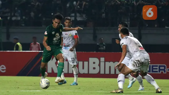 Persebaya Surabaya vs Tira Persikabo