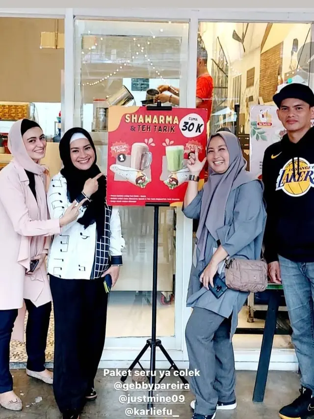 6 Potret Ikke Nurjanah dan Karlie Fu Sebelum Menikah