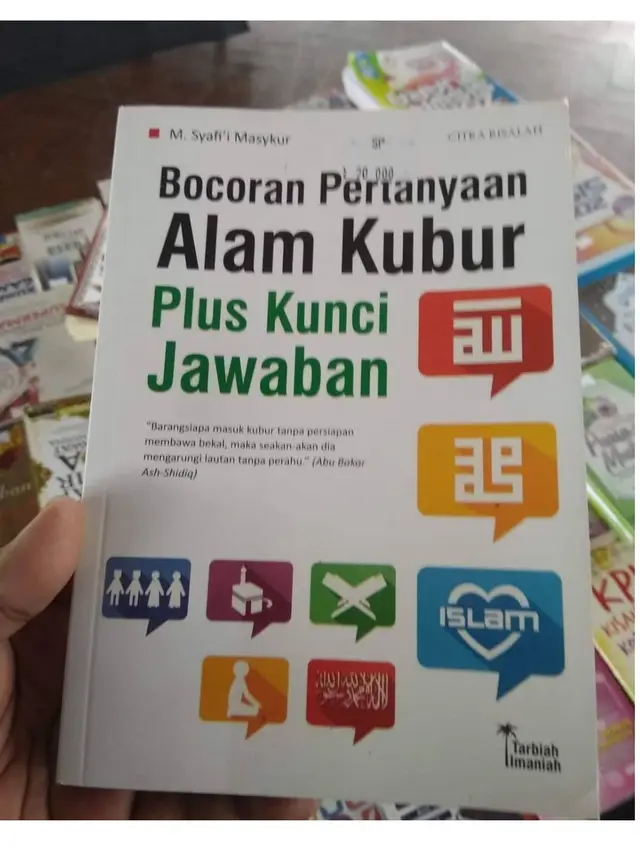 6 Judul Buku Ini Nyelenehnya Bikin Pembaca Mikir Keras