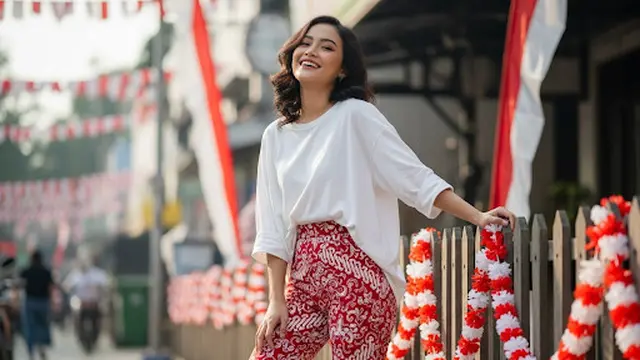 Kemeja Oversize & Celana Flare Merah Putih