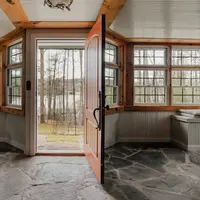 Ilustrasi Lantai Batu Alam (Photo by Clay Banks on Unsplash)