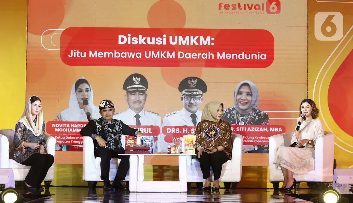Suasana sharing session dengan tema "Jitu Membawa UMKM Daerah Mendunia" dalam Festival 6 di Jakarta, Sabtu (8/7/2023). (Liputan6.com/Angga Yuniar)