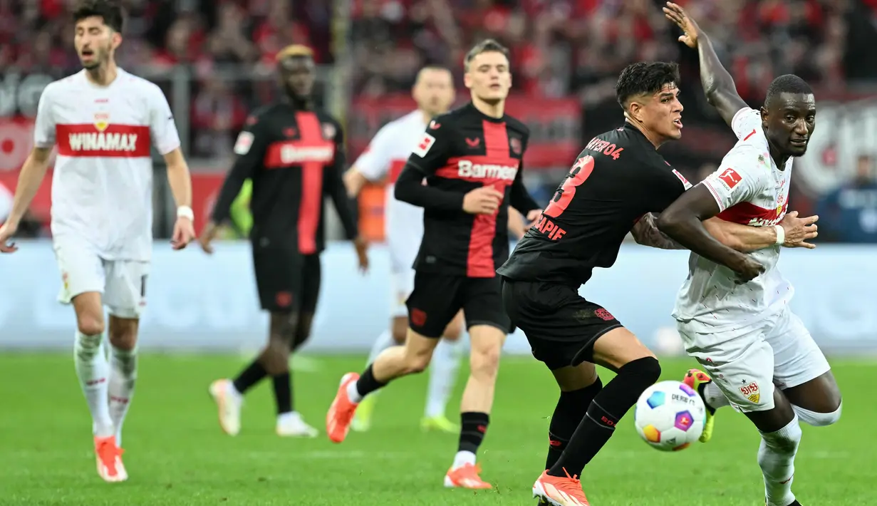 <p>Adapun Stuttgart berada di peringkat ketiga dengan 64 poin. (INA FASSBENDER / AFP)</p>