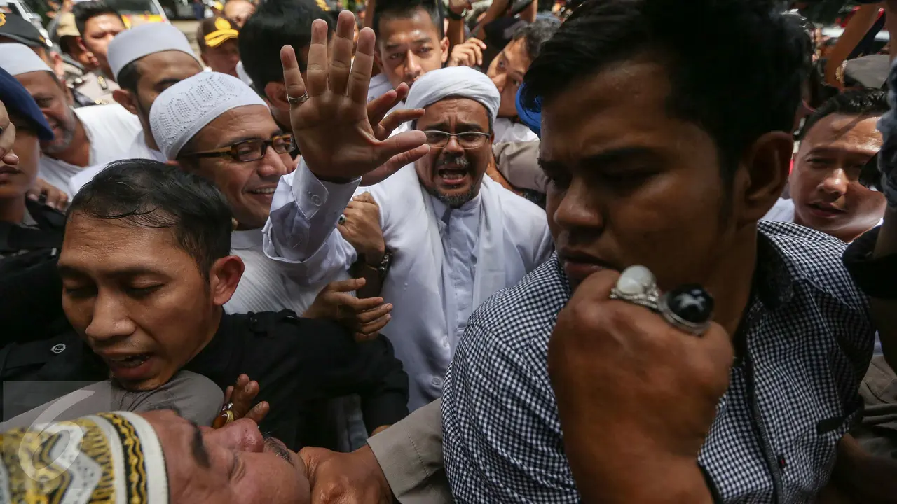20170123-Habib Rizieq Kembali Diperiksa Polda Metro Jaya-Jakarta