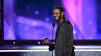 Kendrick Lamar meraih kemenangan di Grammy Awards 2018. (AFP / KEVIN WINTER / GETTY IMAGES NORTH AMERICA)