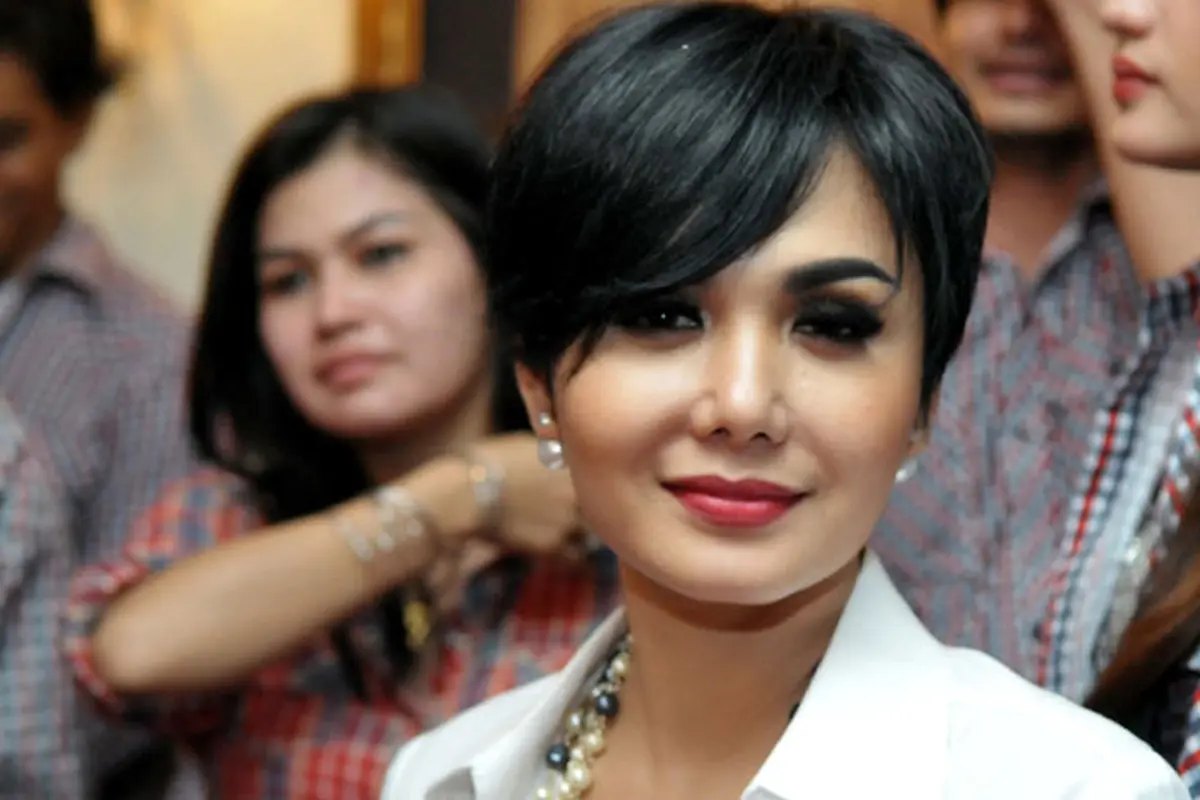 Yuni Shara