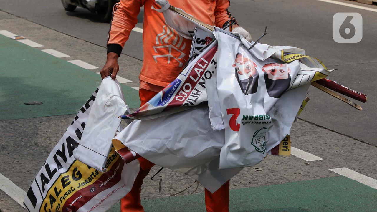Semua Bentuk Alat Peraga Kampanye Dicopot dari Ruang Terbuka