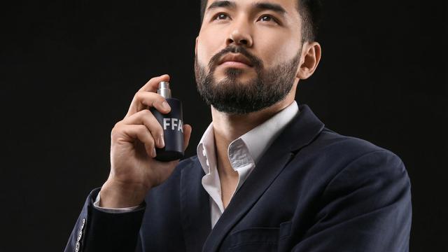 Cara Pilih Parfum Pria Sesuai Kepribadian, Agar Tak Hanya Ikut yang Lagi Viral