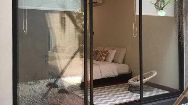 Rumah Industrial Modern Super Keren yang Memanfaatkan Material Daur Ulang