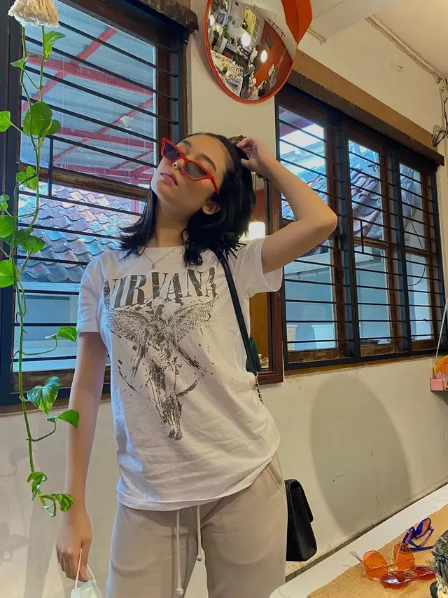6 Potret Asha Assuncao, Pemeran Livia di Sinetron Buku Harian Seorang Istri