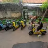 020074200_1703580730-tren_sepeda_listrik__bisnis_penyewaan_sepeda_listrik_menjamur-ARBAS_1