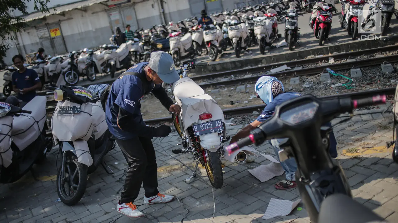Kemenhub Angkut 18.096 Motor Pemudik Secara Gratis