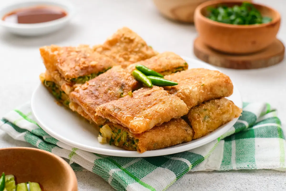 Resep Martabak Telur Spesial dengan Daging Sapi Cincang yang Lezat