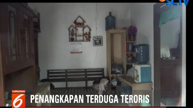 Polisi Terluka Saat Penangkapan Terduga Teroris di Bandung