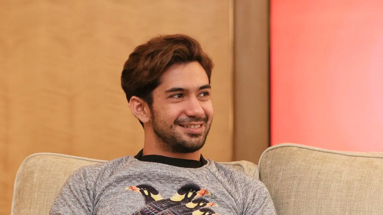[Bintang] Reza Rahadian