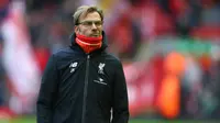 Jurgen Klopp berharap agar aksi mogok pendukung Liverpool imbas dari kenaikan harga tiket pertandingan bisa cepat terselesaikan. (Reuters/Carl Recine)