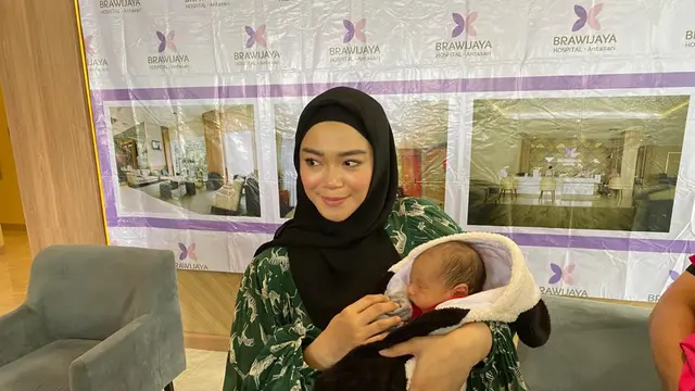 Sheza Idris melahirkan anak kedua berjenis kelamin laki-laki pada 5 Januari 2023 (ist - Munady Widjaja)