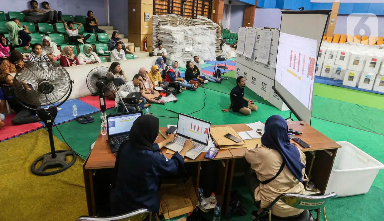 Rekapitulasi penghitungan suara Pemilu 2024 akan dilakukan dari tanggal 15 Februari 2024 hingga 20 Maret 2024. (Liputan6.com/Angga Yuniar)