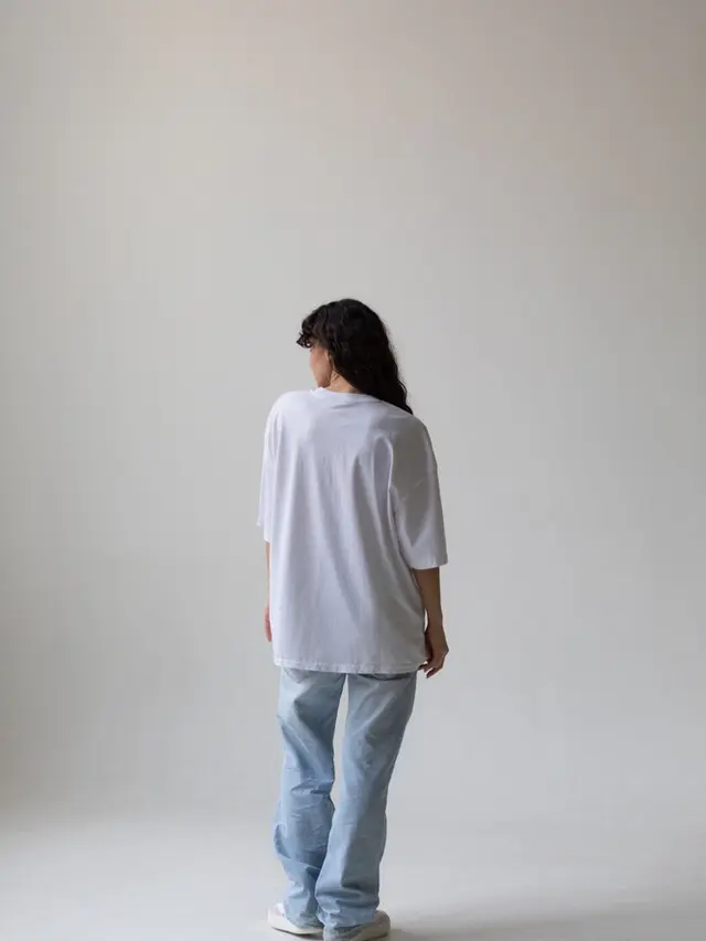 Hindari 7 Kesalahan Fashion Ini Agar Penampilan Nggak Terlihat Tua dan Tetap Segar!