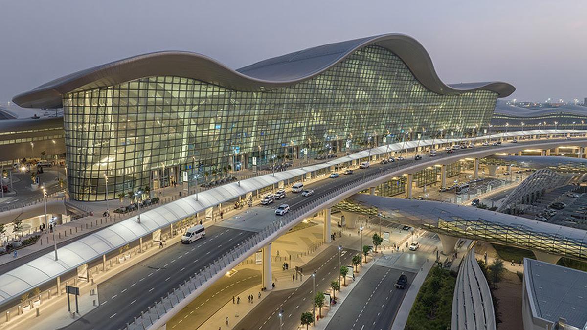 Bandara di UEA Bersiap Hadapi Lonjakan Penumpang Saat Mudik Lebaran Idul Fitri