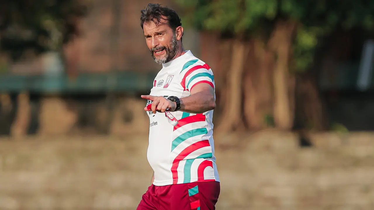 Pelatih Persis Solo, Leonardo Medina