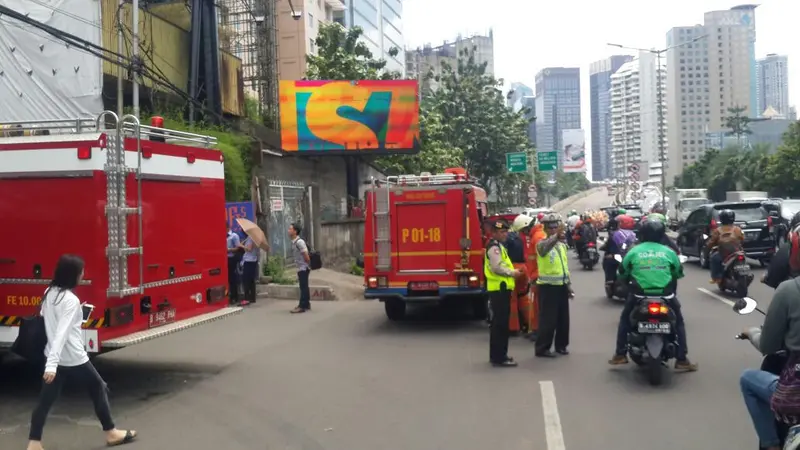 Kebakaran terjadi di gedung apartemen Cityloft, Citywalk, Karet, Jakarta Pusat.