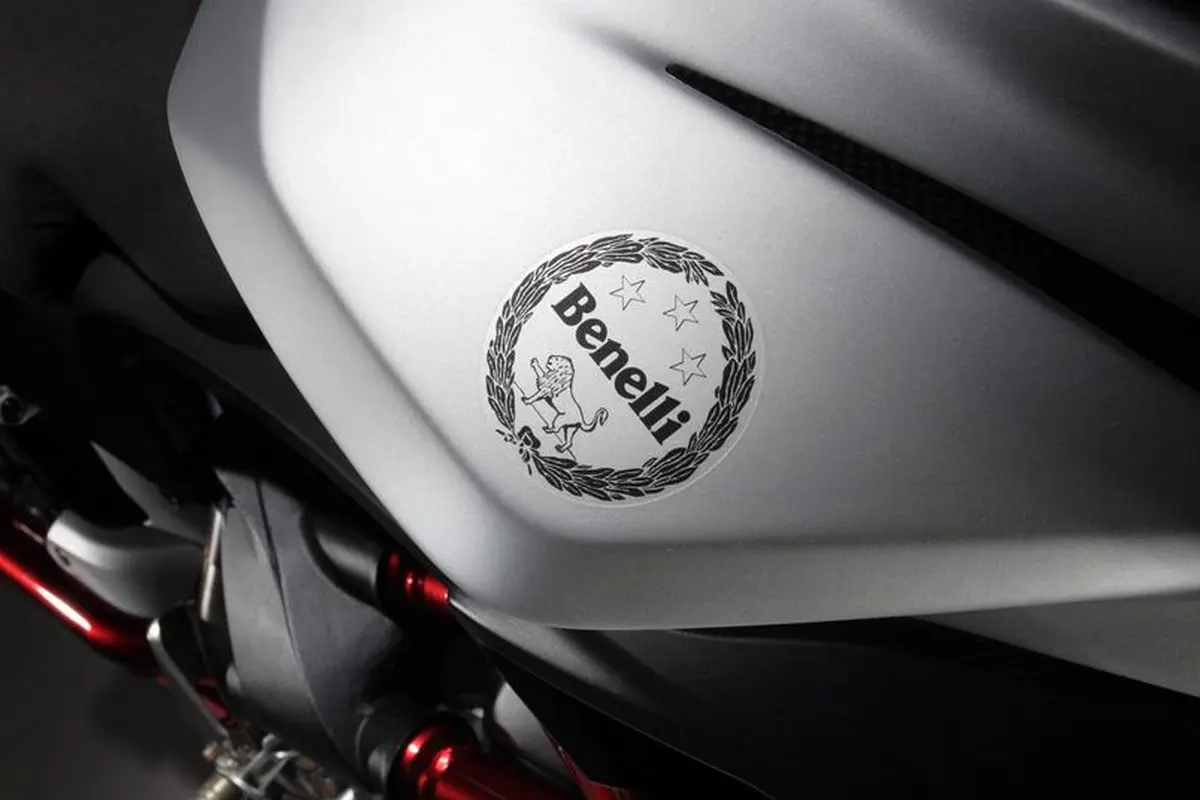 Logo Benelli
