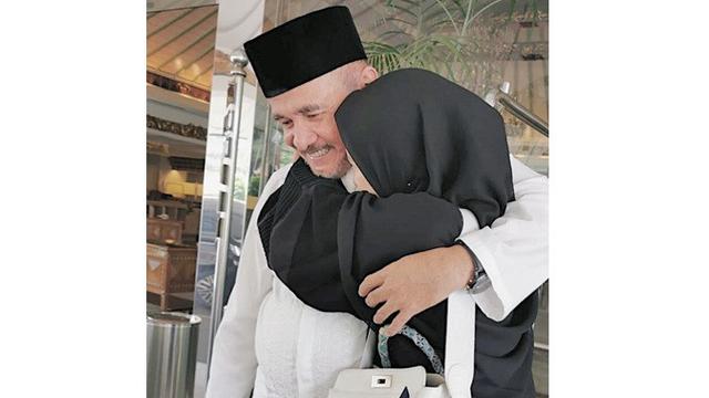 7 Potret Hangat Laudya Cynthia Bella dan Sang Ayah yang Jarang Tersorot