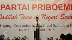 Ketua Umum Partai Priboemi, Muhardi menyampaikan pidato saat deklarasi Partai Priboemi di Jakarta, Senin (17/8/2015). Tepat di Hari Kemerdekaan, partai berlogo simbol Kerajaan Majapahit itu mendeklarasikan sebagai partai baru. (Liputan6.com/Johan Tallo)