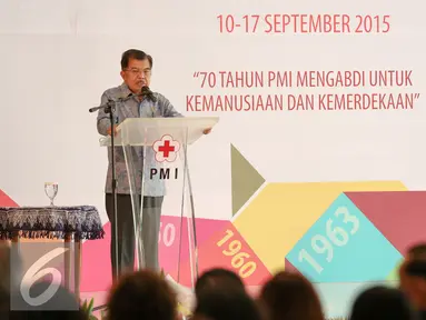 Wakil Presiden Jusuf Kalla saat menghadiri HUT ke-70 Palang Merah Indonesia (PMI) di Museum Nasional, Jakarta, Kamis (17/9/2015). (Liputan6.com/Faizal Fanani)