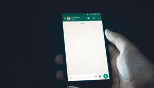 7 Ciri Orang yang Tidak Suka Membalas Pesan dengan Voice Note, Bukan Sekadar Preferensi