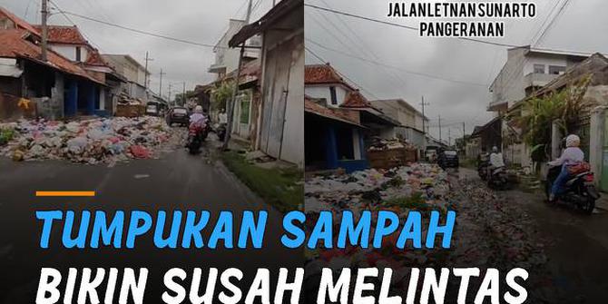 VIDEO: Tumpukan Sampah di Jalanan Bangkalan Madura, Buat Kendaraan Bermotor Susah Melintas