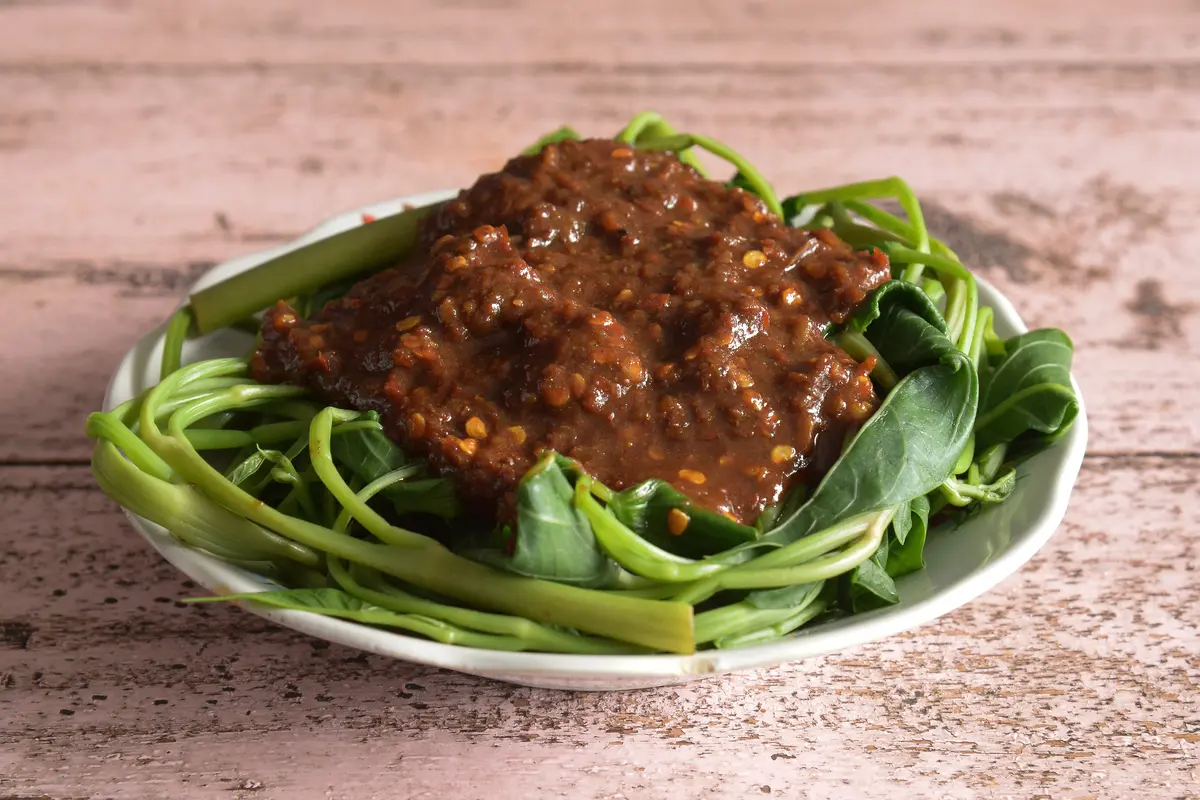sambal kangkung