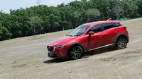 Mazda CX-3 hadir dengan fitur berlimpah. (Septian/Liputan6.com)