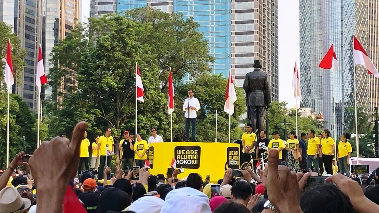 Jokowi dalam acara Deklarasi Alumni UI di Senayan