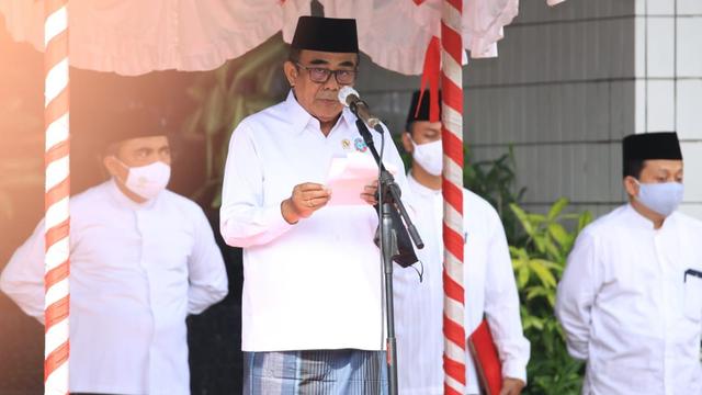 Menag Fachrul: Santri Teladan Ajaran Agama dan Bela Negara ...