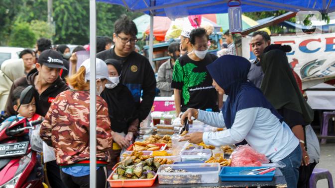 Belasan Sampel Takjil Mi Kuning dan Kerupuk di Jaksel Mengandung Formalin-Boraks