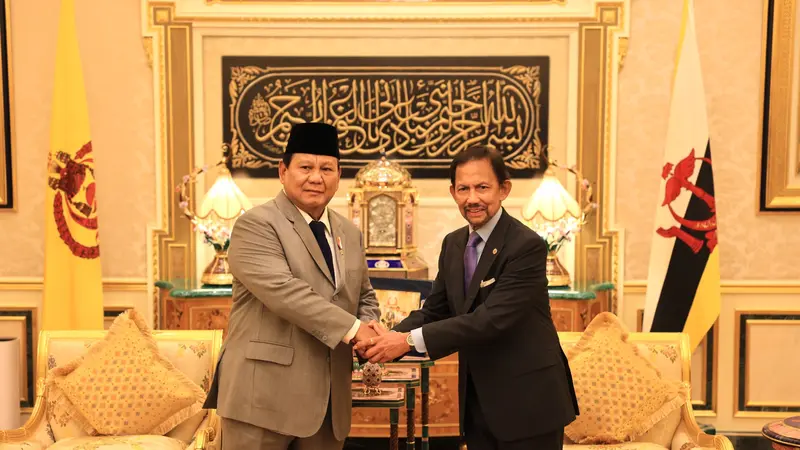 Menteri Pertahanan RI, Prabowo Subianto menemui Sultan Brunei Darussalam, Yang Maha Mulia Seri Sultan Haji Hassanal Bolkiah di Istana Nurul Iman, Brunei Darussalam, Kamis (5/9/2024) (Kemenhan)