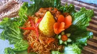 Resep nasi tumpeng mini untuk meriahkan perayaan HUT ke-78 RI. (dok. Cookpad @yenizha90)