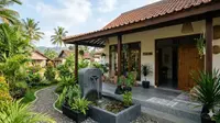 10 Desain Rumah Desa Sederhana dengan Pancuran Mini di Teras, Nuansa Relaksasi