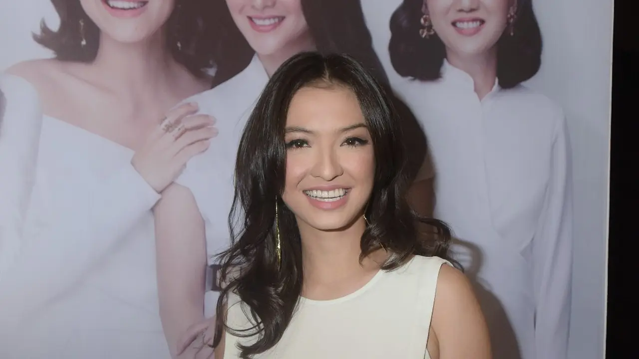 [Fimela] Raline Shah