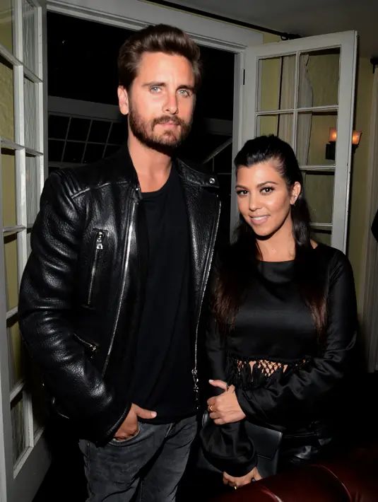Beberapa hari yang lalu, Scott mengucapkan selamat ulang tahun untuk Kourtney. Tak hanya ucapan saja, Scott malah unggah foto ciumannya dengan Kourtney. (AFP/Bintang.com)